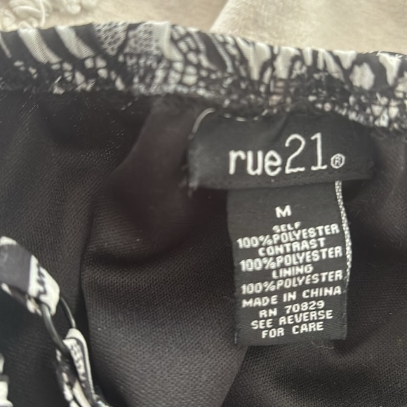 EUC Maxi Dress Size M - Picture 3 of 3